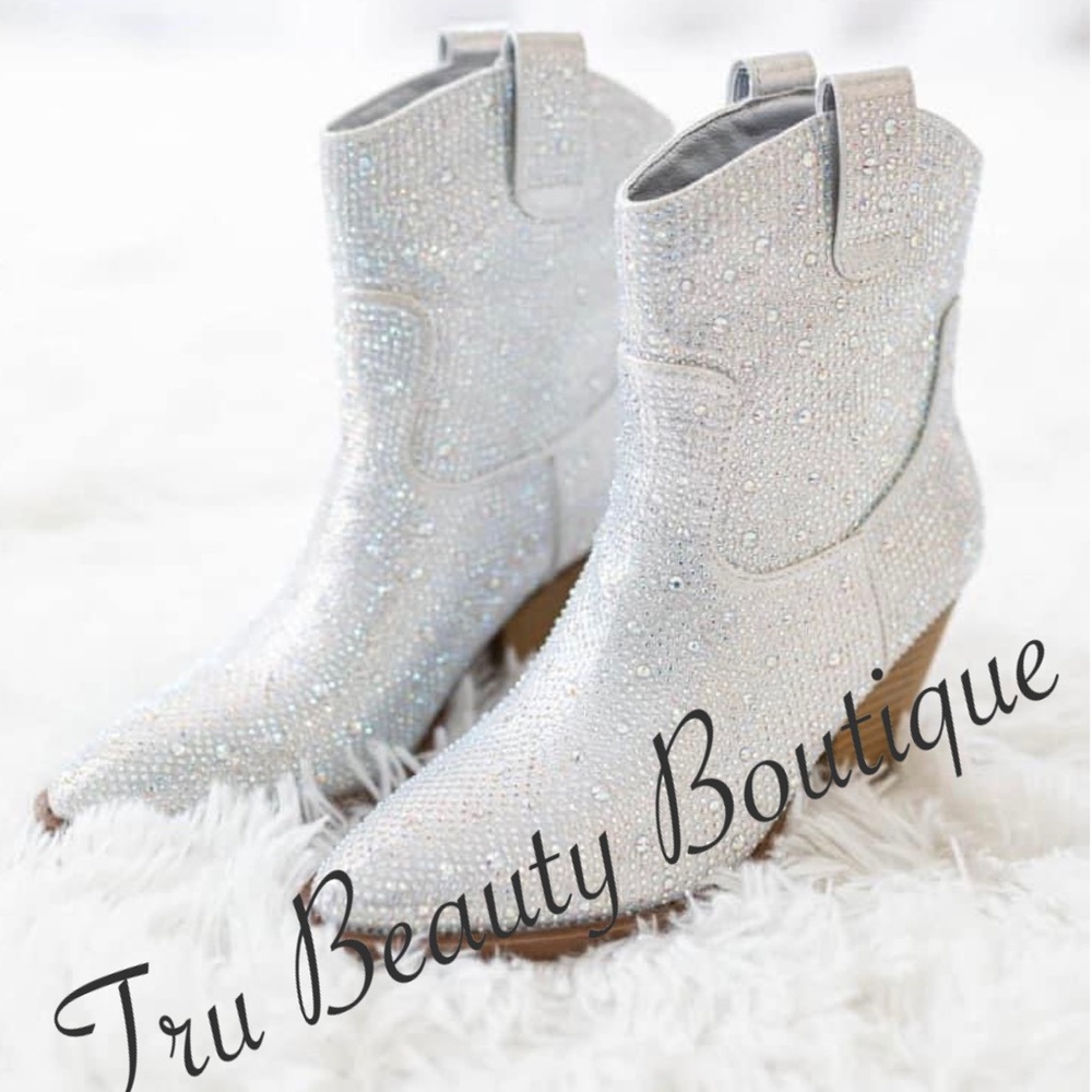Ladies rhinestone cowboy booties